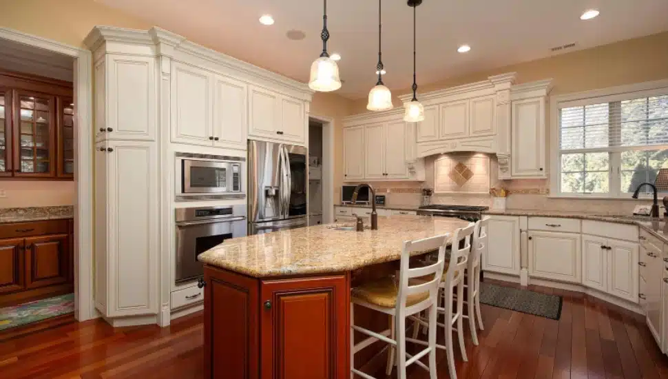 Kitchen at 1733 School House Lane in Lower Gwynedd. Image via Zillow.com.
