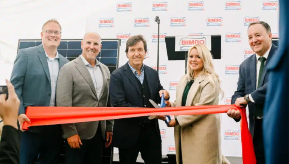 From left: Chris Wolfe, senior director, environmental sustainability, Bimbo Bakeries USA; Mark Bendix, president, Grupo Bimbo QSR; Rafael Pamias, chief operating officer, Grupo Bimbo SAB de CV; Scarlet Peralta, mayor of Montebello; and Jose Lorenzo Lista, chief executive officer, GreenStruxure.