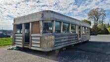 This retro dining car, currently resting on a lot in Womelsdorf, Pennsylvania, is for sale.