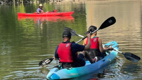 Paddlers during the Schuylkill River Sojourn.