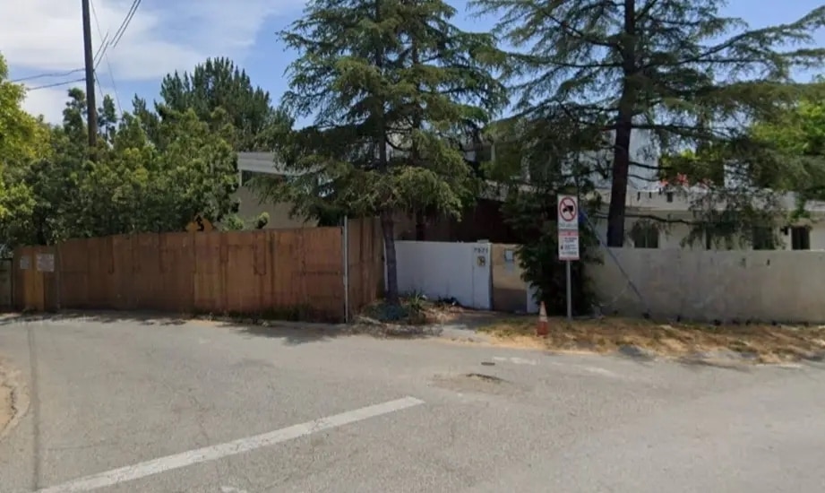 John Middleton’s son’s LA Home.