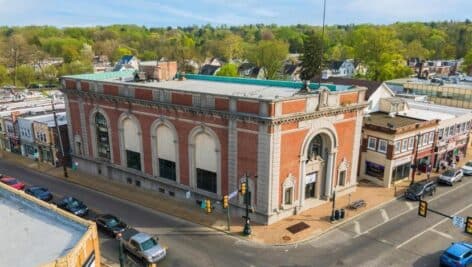 PNC bank, home to the new House of Magic in Glenside.