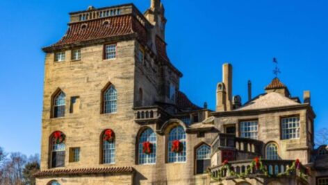 Facade of Fonthill Castle.