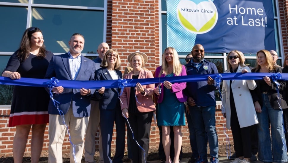 Mitzvah Circle ribbon-cutting ceremony.