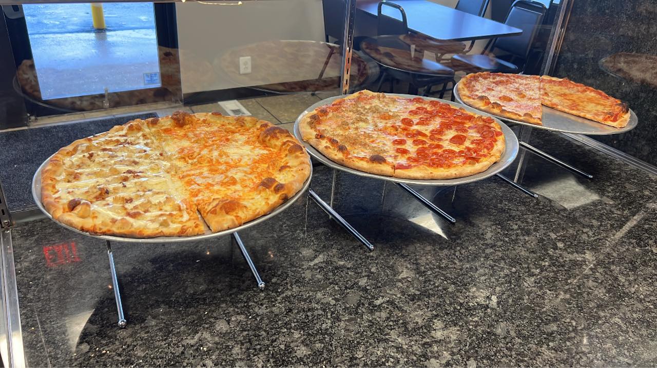 Discover Top Voted Pizza Shops in Bucks County’s Pizza Day Poll