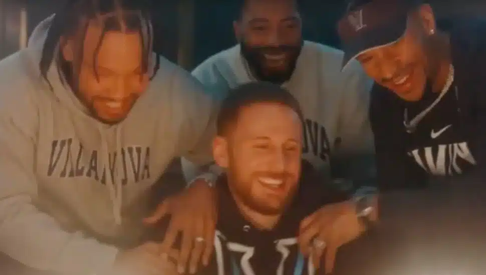 Jalen Brunson, Josh Hart, Mikal Bridges, and Donte DiVincenzo in the AT&T commercial.