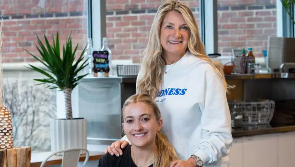 Sue and Corinne Persichetti.