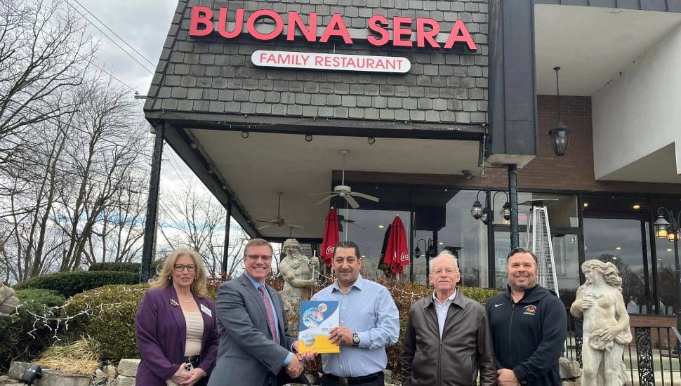Officials from Horsham Township welcome the owners of Bueno Sera Horsham.
