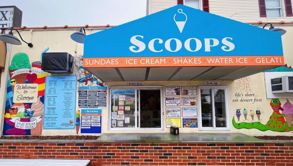 The facade of Conshohocken's Scoops Ice Cream.