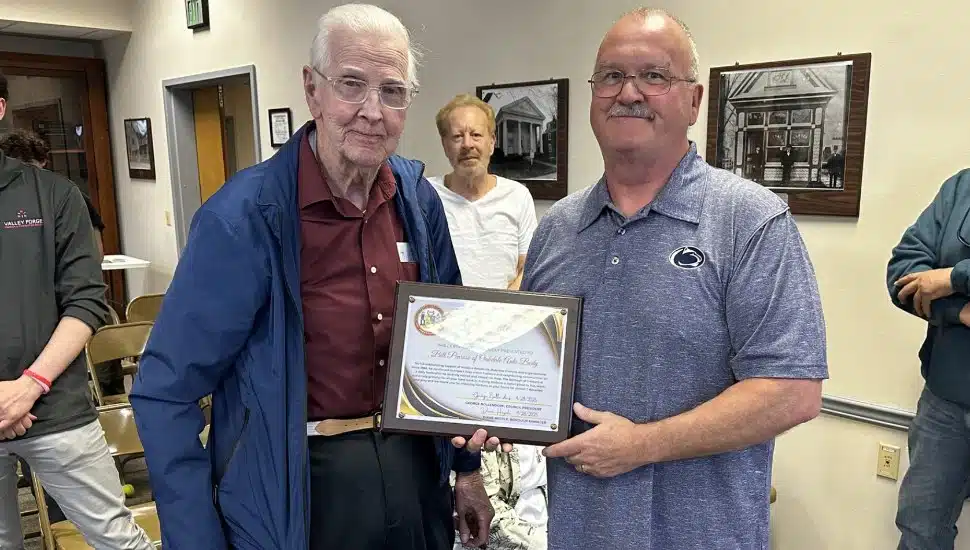 Bill Penrose accepts Certificate of Appreciation from the Borough of Hatboro Council.