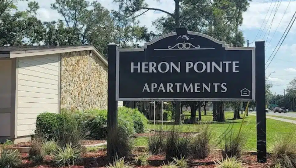 The marquee of Heron Pointe Apartments in Jacksonville, Florida.