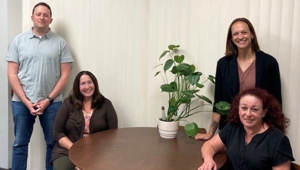 Therapists gather at roundtable.