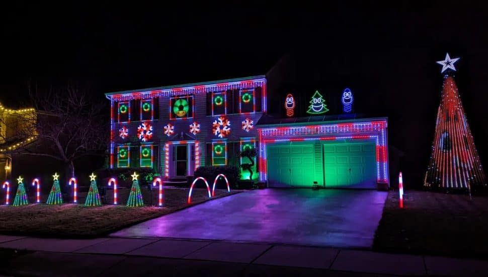 House with Christmas decorations.