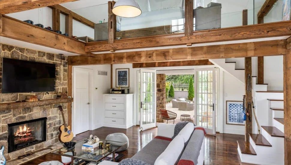 Yolanda Hadid Living Room.
