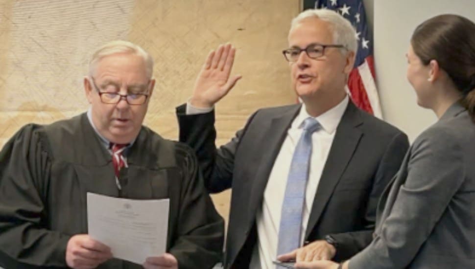 Dana Edwards swears in as the new mayor of Narberth.
