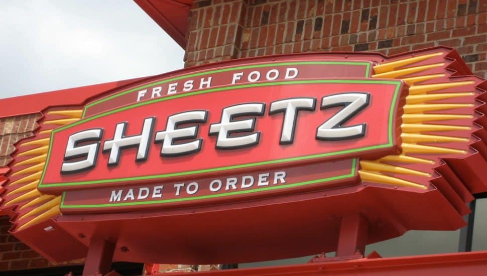 A red marquee reads 'Sheetz, Fresh Food Made to Order.'