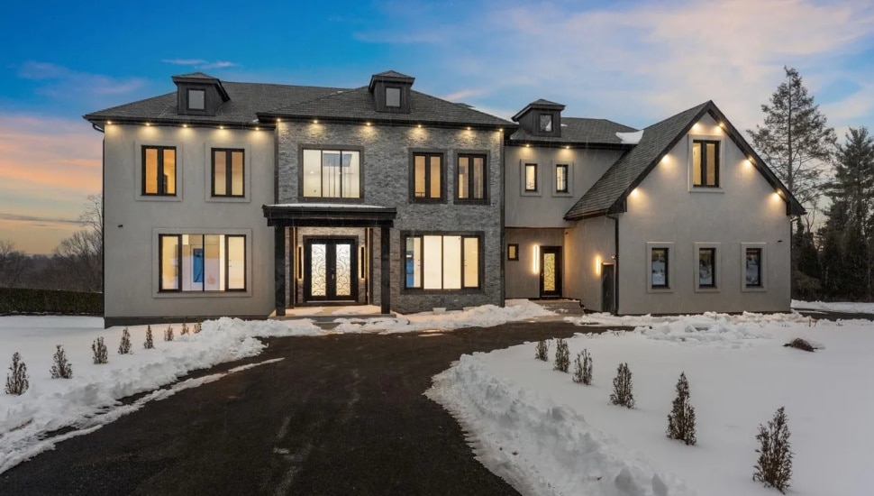 1047 Welsh Road