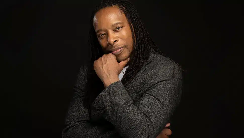 headshot of Dr. Omékongo Dibinga.