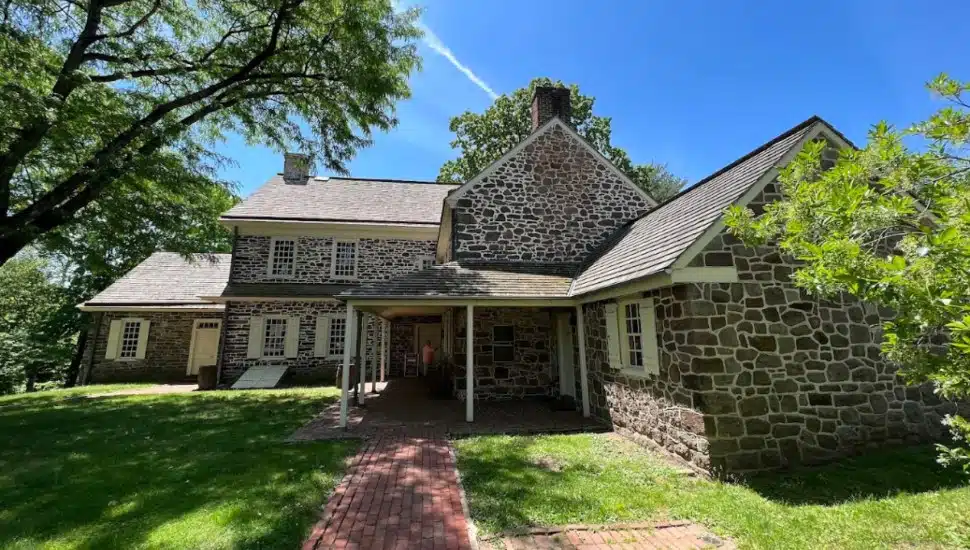 Outside Pottsgrove Manor on a sunny day.
