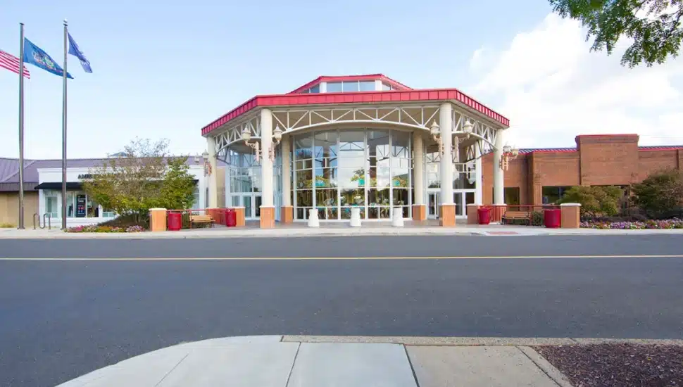Outside the carousel entrance of the Willow Grove Park Mall.