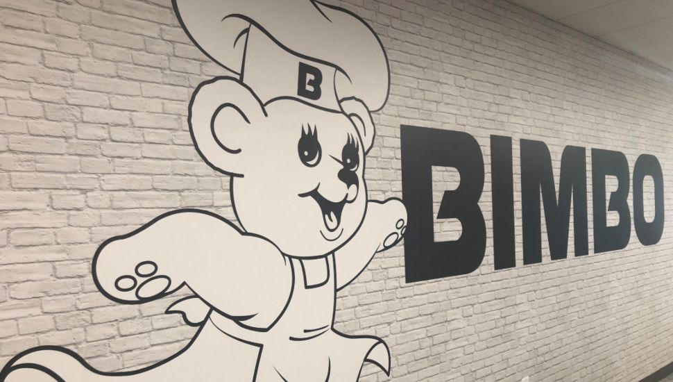 The Bimbo Bakeries logo painted on a wall.