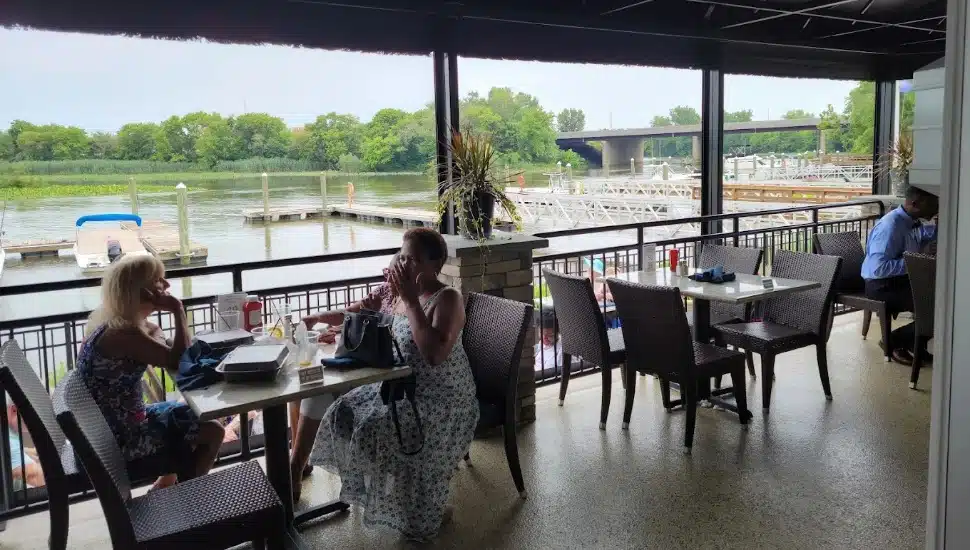 At This Ridley Restaurant, You Get a Creekside Seat 5 Minutes From the Airport